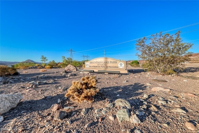 Building Photo - 969 Marigold Ct