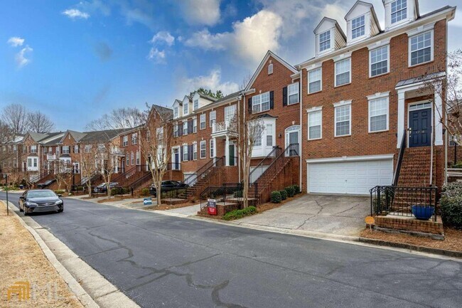Building Photo - 1732 Highlands View Dr