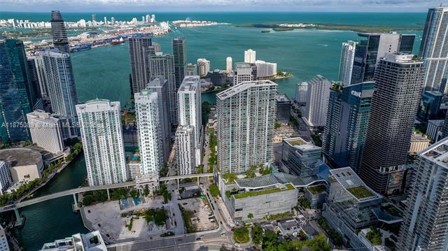 Building Photo - 68 SE 6th St