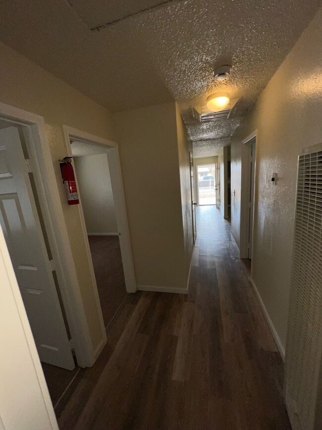 Building Photo - Adelanto Family Neighborhood! $2,100 3 Bedroom, 2 Bath Single Family Home for Rent