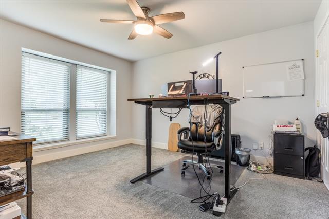 Building Photo - 2012 St Andrews Dr