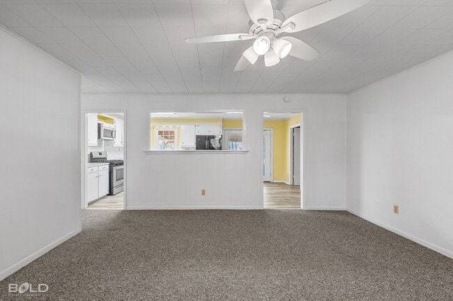 Building Photo - 7062 Winburn Dr