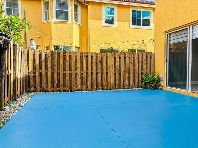 Building Photo - 16603 SW 79th Terrace