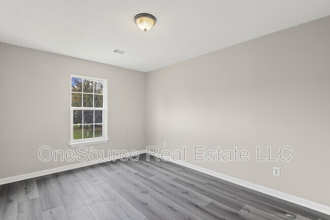 Building Photo - 3515 Ten Oaks Cir