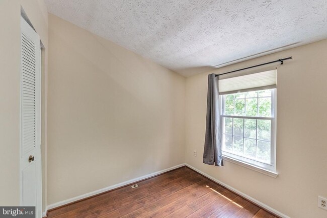Building Photo - 619 Coral Reef Dr