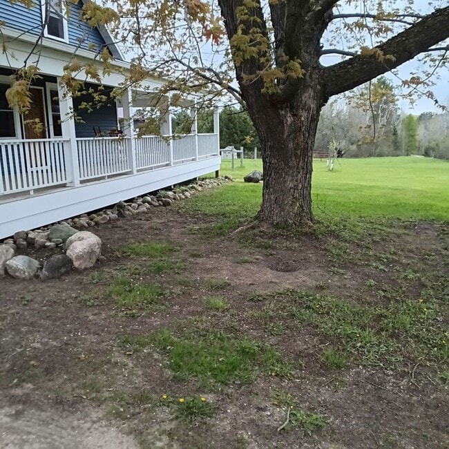 Building Photo - Private Country Living Near Fife Lake