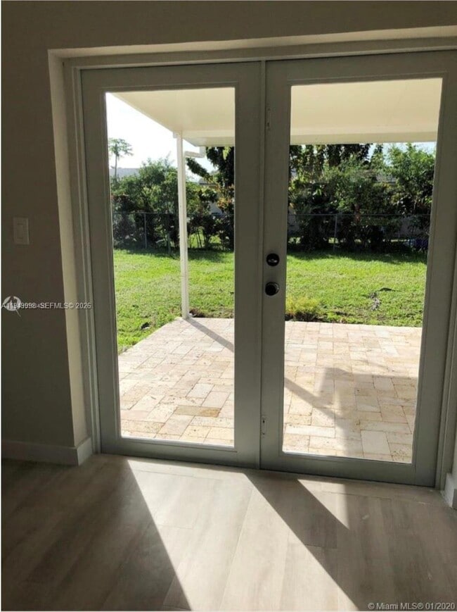 Building Photo - 9620 SW 78th St