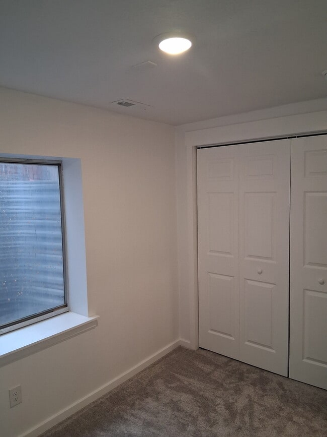 Building Photo - 6091 Marvelle Ct