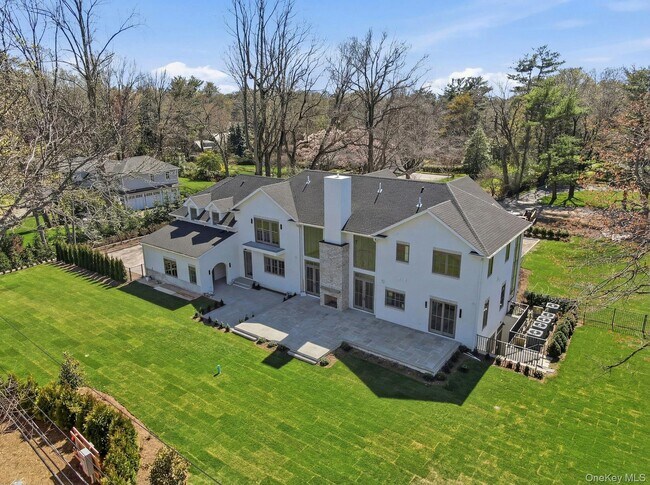 Building Photo - 25 W Creek Farms Rd