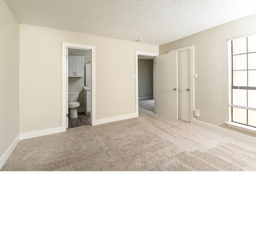 Building Photo - 9971 Quail Blvd