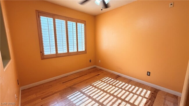 Building Photo - 2325 Windmill Pkwy