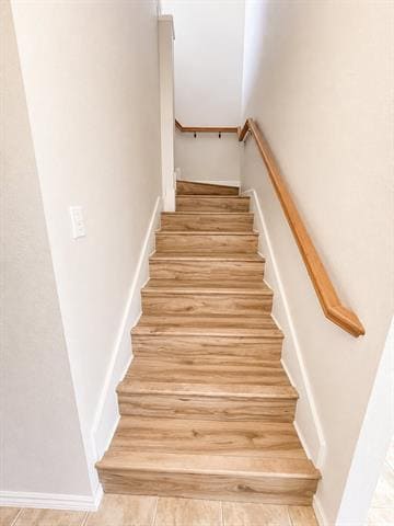 Building Photo - 127 Castleridge Dr
