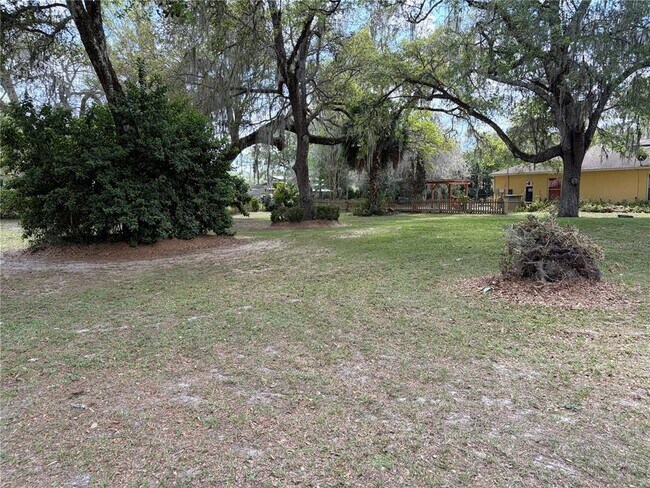 Building Photo - 3205 SE 23rd Pl