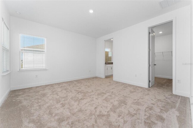 Building Photo - 10065 Peebles St