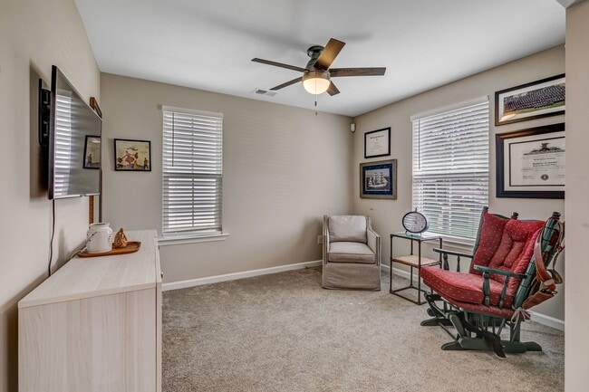 Building Photo - Call Sabrina Thomas at 757-767-0767 for more information