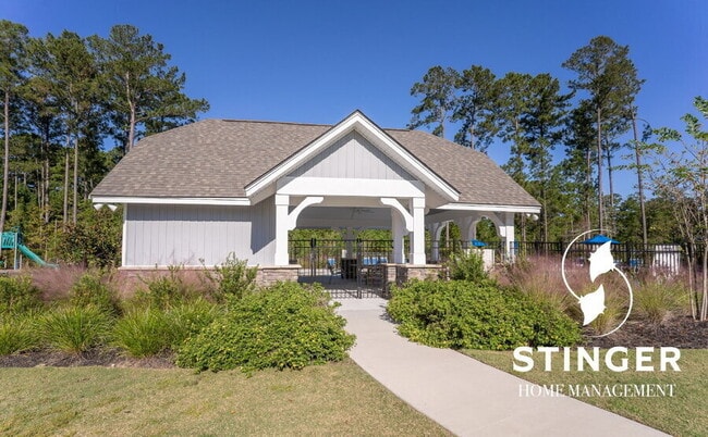 Building Photo - 4 Burley Ln