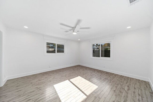 Building Photo - 4364 Toland Way
