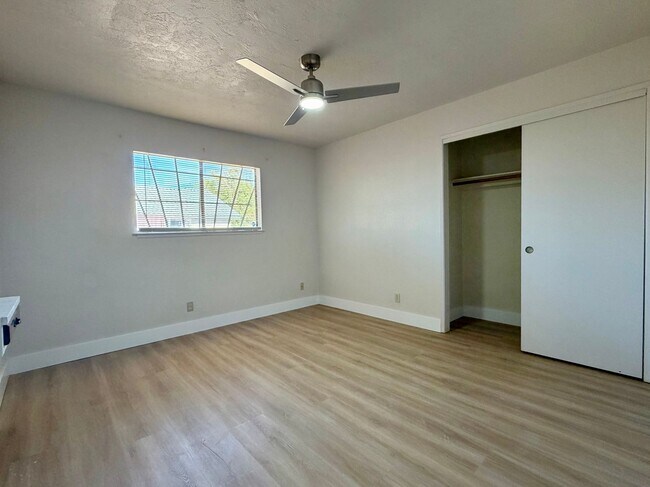 Building Photo - 408 W Ward Ave