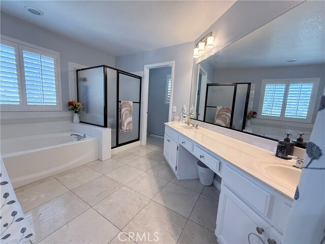 Building Photo - 7919 San Pedro St