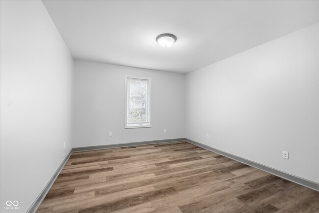 Building Photo - 314 N Hamilton Ave