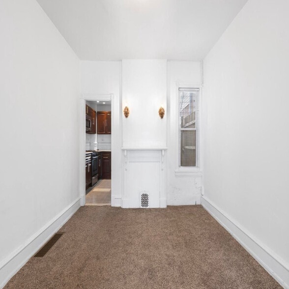 Building Photo - 539 Fernon St