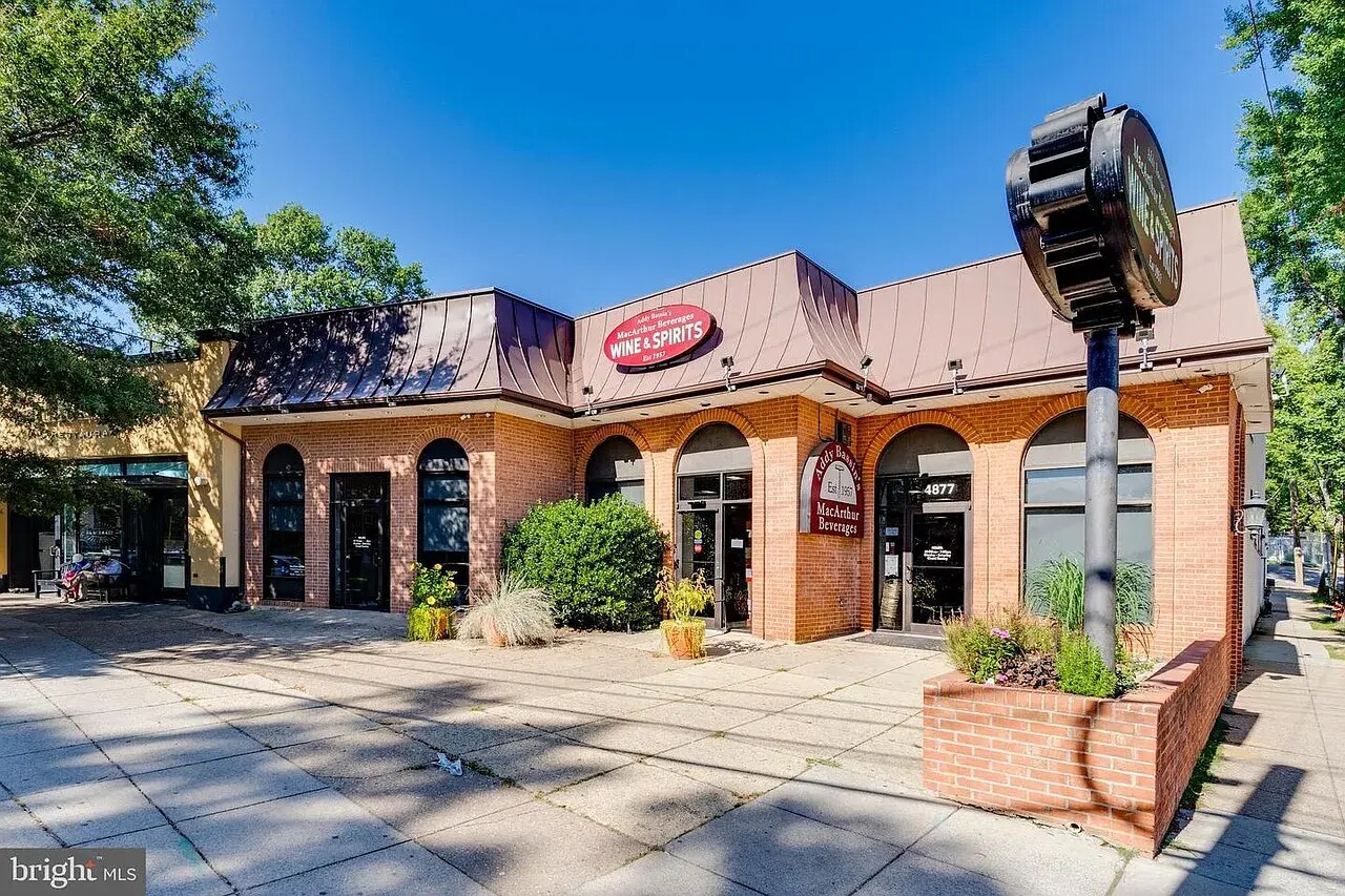 Building Photo - 4840 MacArthur Blvd NW