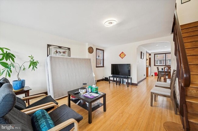 Building Photo - 1813 Bergen St