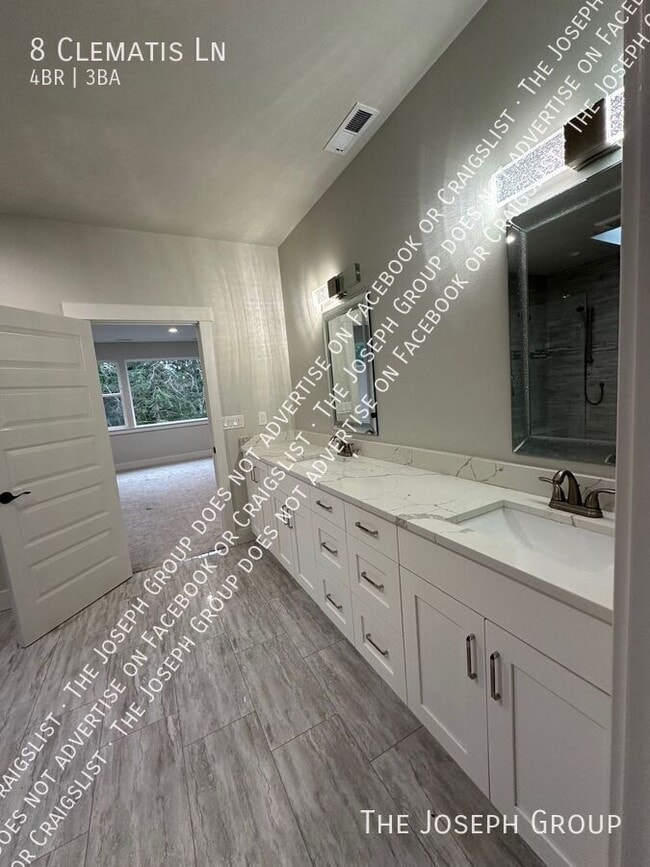 Building Photo - 8 Clematis Ln