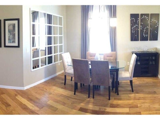 Building Photo - 7918 Moonstone Dr