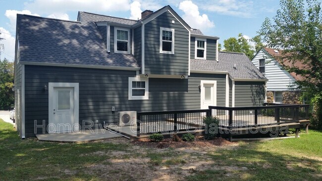 Building Photo - 4110 South Terrace