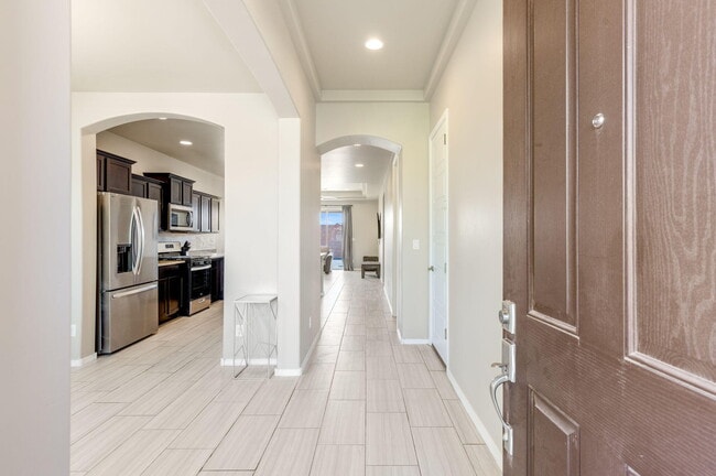 Building Photo - 2313 Melon Ridge Loop NE