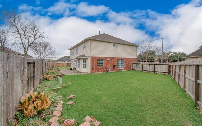 Building Photo - 12702 Autumn Glen Dr