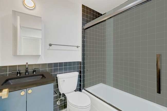 Building Photo - 3381 N Eagle Rock Blvd