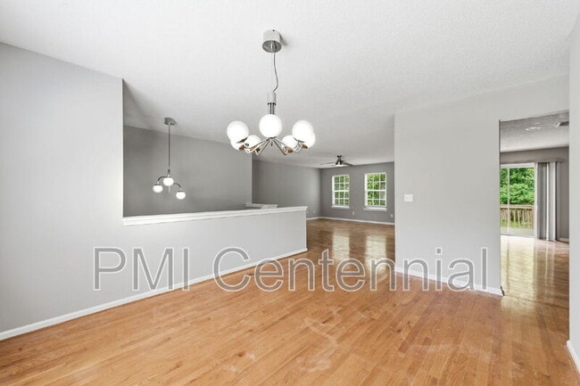 Building Photo - 57 Grandview Ln