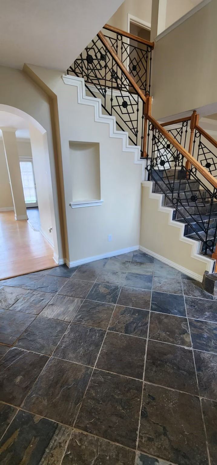 Building Photo - 503 Taskwood Dr