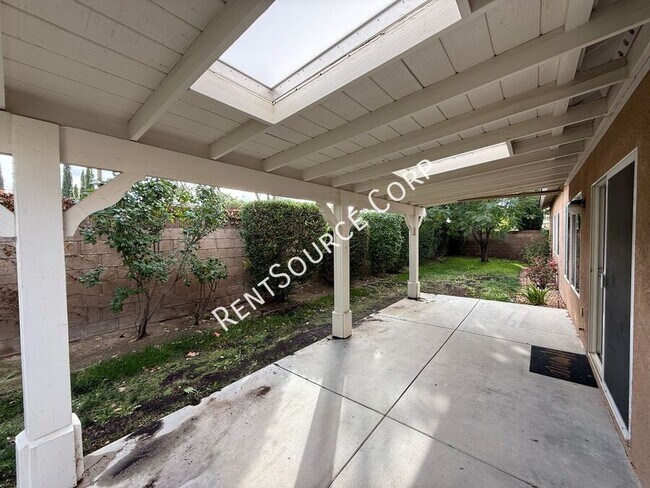 Building Photo - 3714 Pondera St