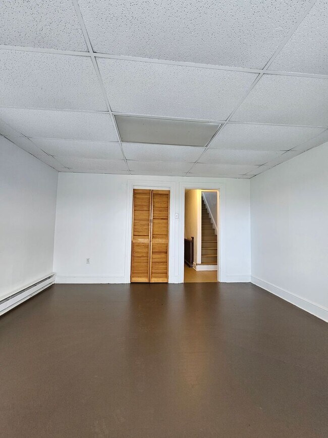 Building Photo - 231 N Richland Ave
