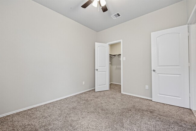 Building Photo - 2314 Fallen Willow Ct