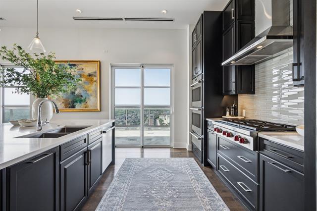 Building Photo - 2800 Lakeside Pkwy