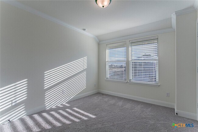 Building Photo - 1304 Long Crk Ln