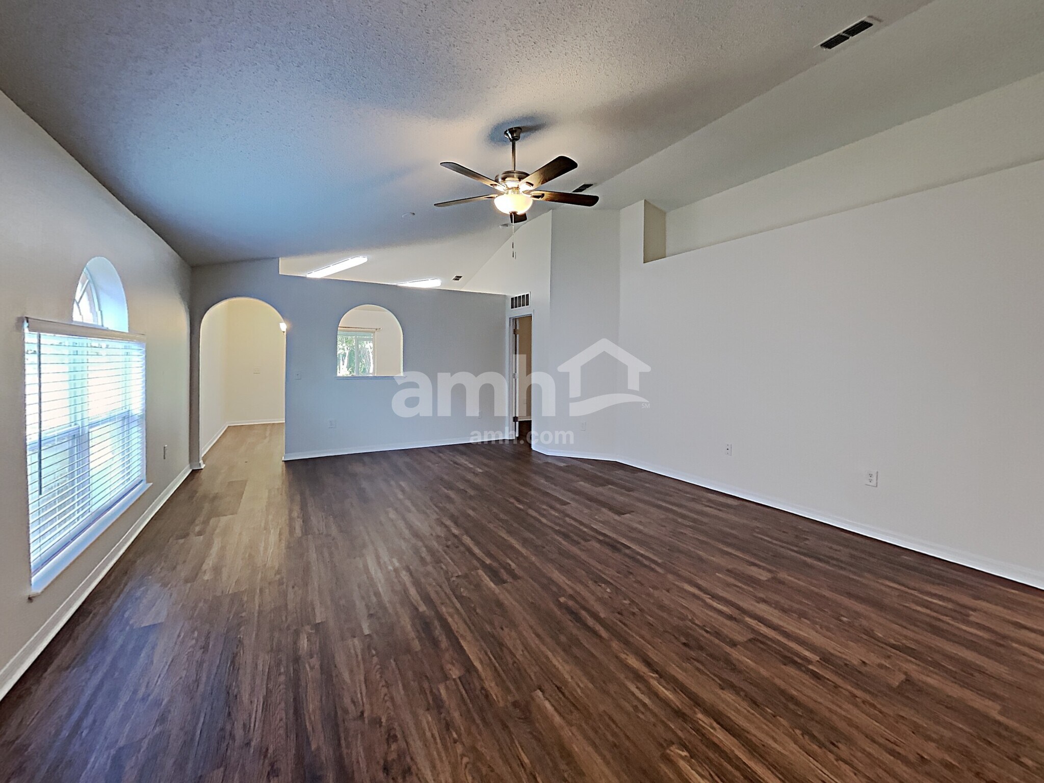 Building Photo - 2946 Mingo Dr