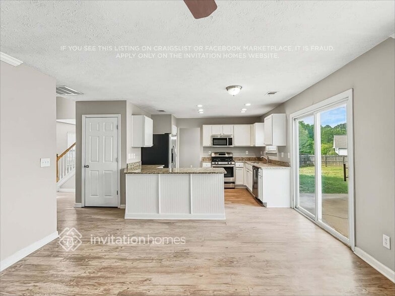 Building Photo - 4930 Watson Farms Ln