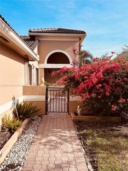 Primary Photo - 491 NW 188th Ter