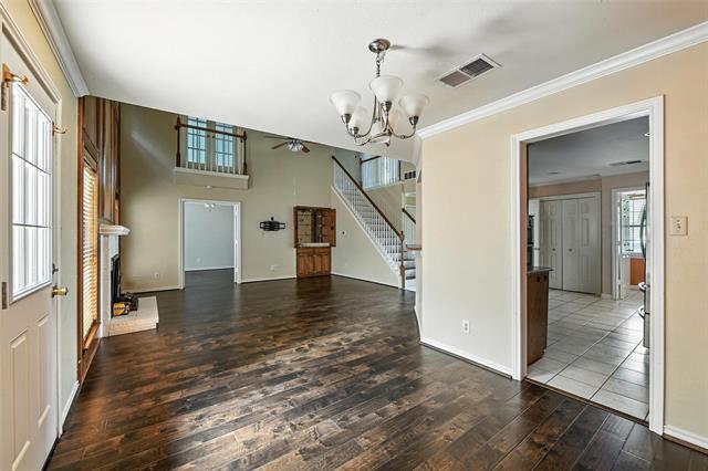 Building Photo - 300 St Emelion Ct