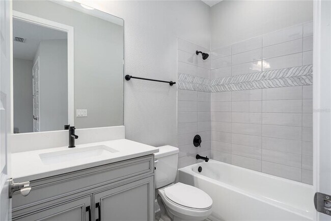 Building Photo - 3603 Quiet Dr