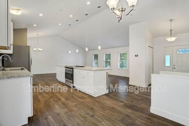 Building Photo - 6446 Pulpit Rock Dr
