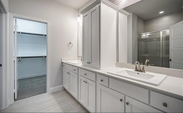 Building Photo - 336 Almanor St