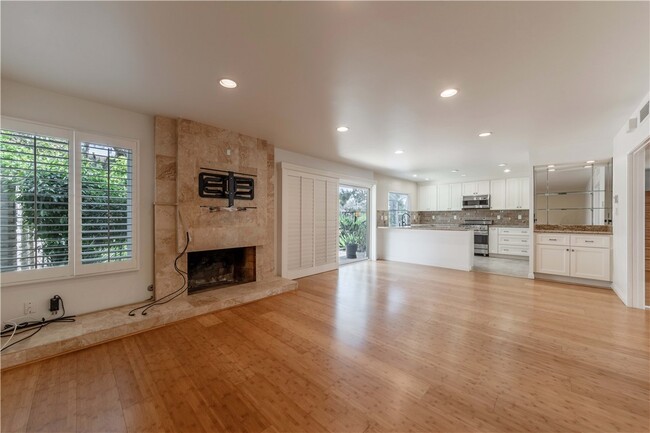 Building Photo - 23 Chicory Way
