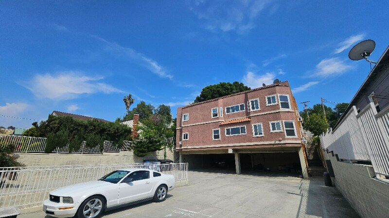 Building Photo - 6024 Monterey Rd