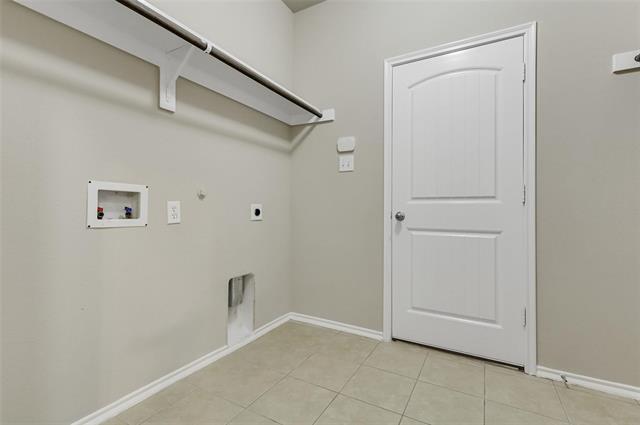 Building Photo - 801 Golden Bear Ln